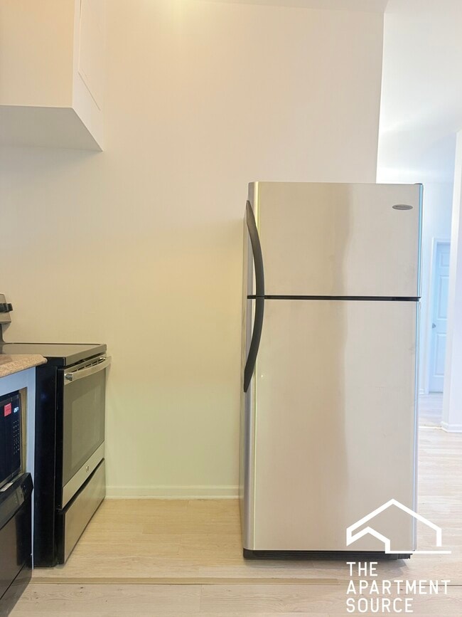 Foto del edificio - 1900 S Throop St