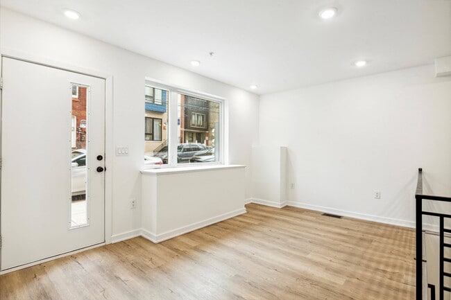 Foto del edificio - 1820 N 18th St