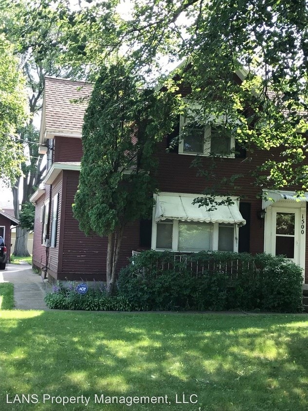 Primary Photo - 1500 Clearwater Rd