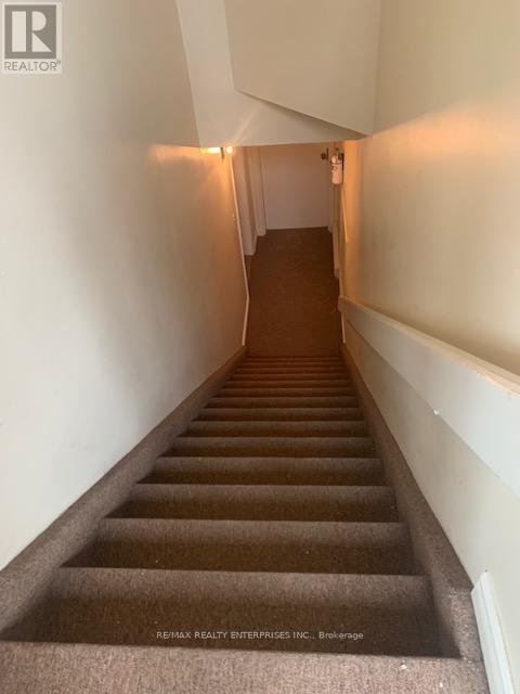 Photo du bâtiment - 1711 Grandview Hilltop Dr