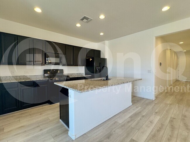 Foto del edificio - 11941 Ryscott Cir