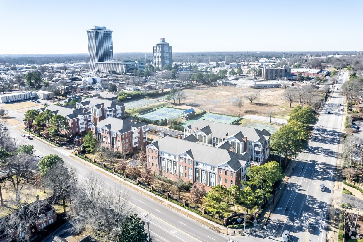 Foto aérea - Lexington Condominiums