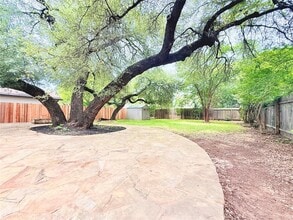 Building Photo - 1407 Deer Ledge Trail