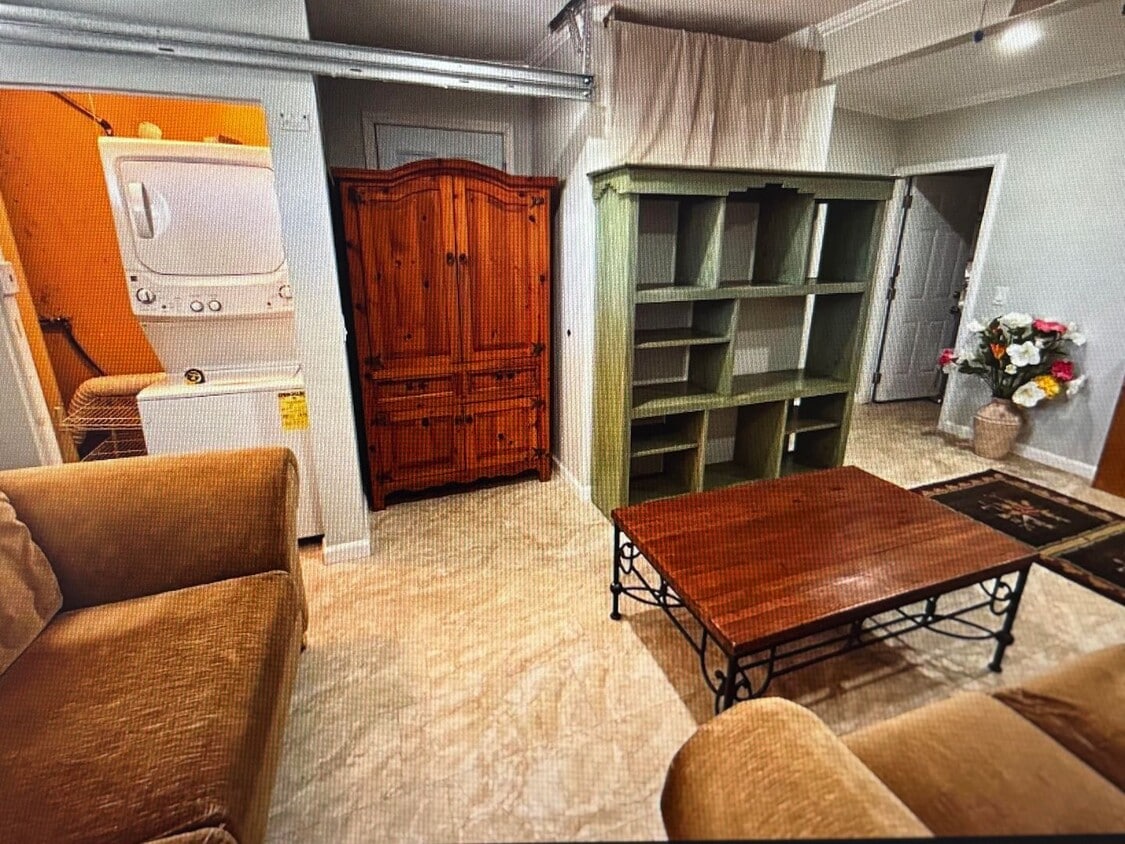 Primary Photo - Large Studio with extra room and washer dryer