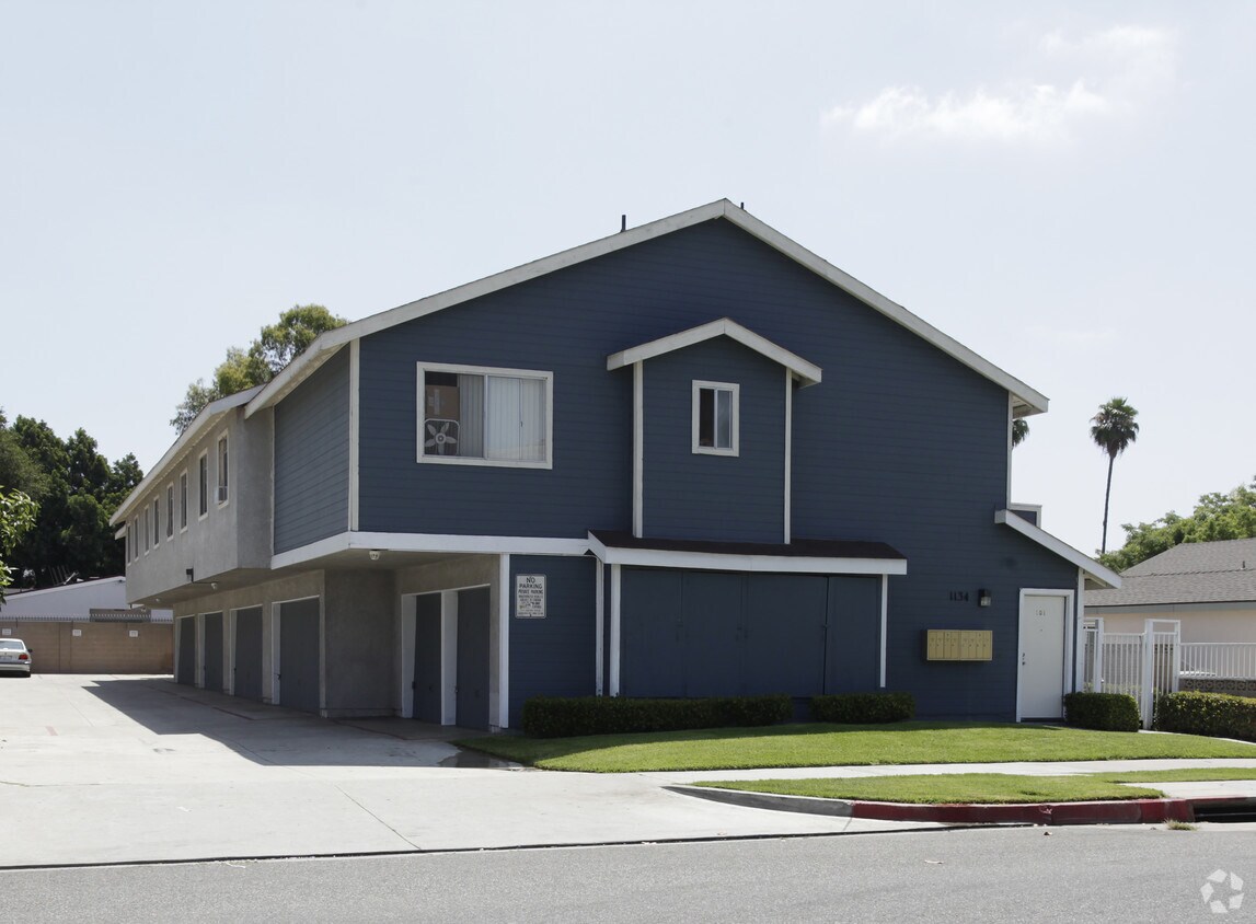 Foto principal - 1134 N West St