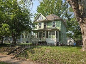 Building Photo - 422 Baltimore St