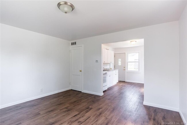 Building Photo - 49 Pearl Harbor Pl