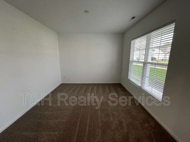 Foto del edificio - 10155 Bitternut Run Ln