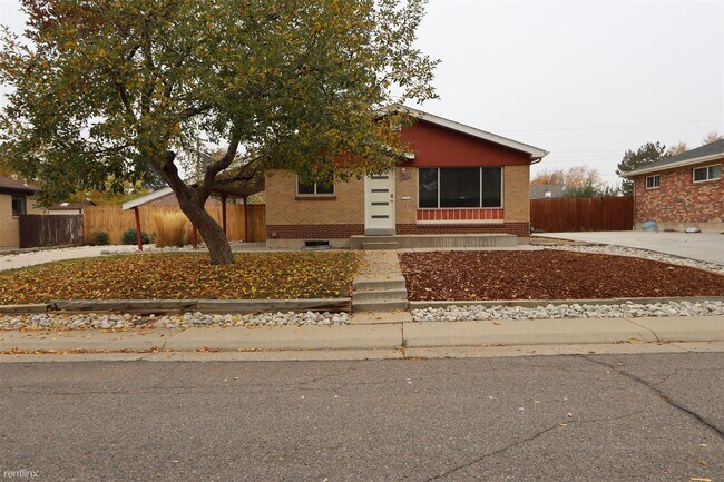 Building Photo - 3 br, 1 bath House - 10863 Pearl Court