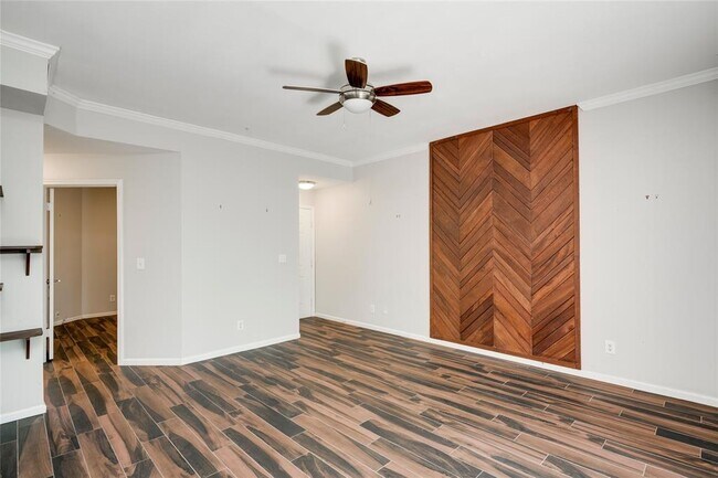 Foto del edificio - 6000 Shepherd Mountain Cove