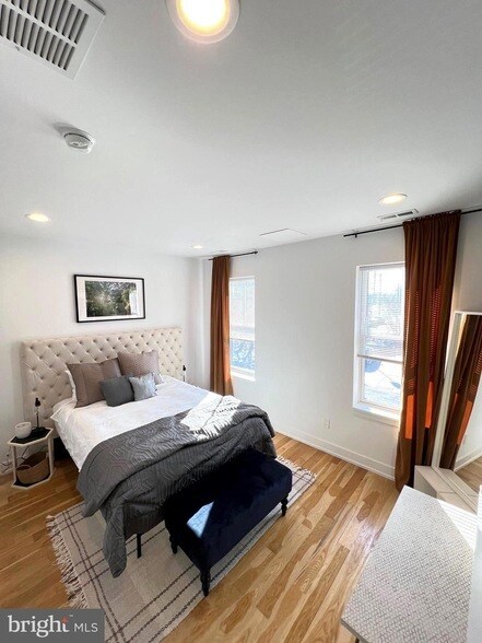 Foto del edificio - 3801 Poplar St