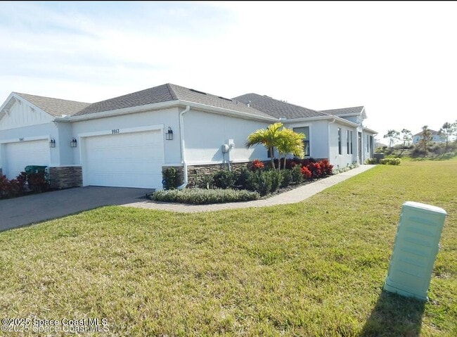 Building Photo - 9953 Alister Dr