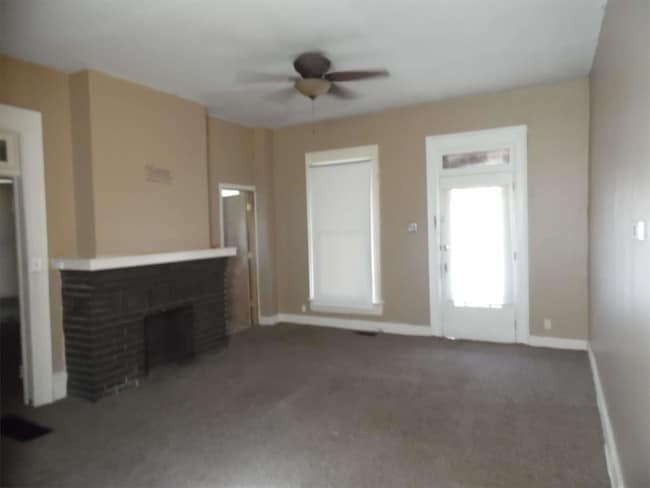 Building Photo - 526 S Fountain Ave