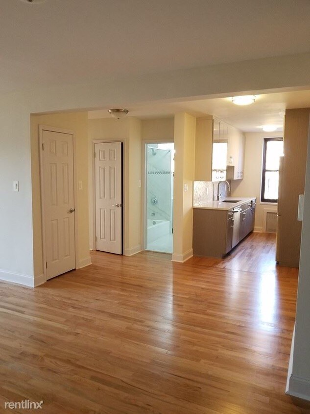Building Photo - 3 br, 2 bath  - 11 W End Ave