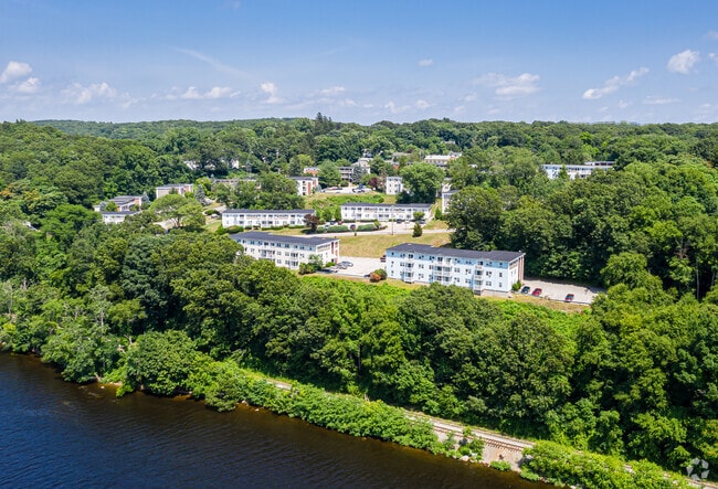 Aerial Photo - Thamesview Apartments