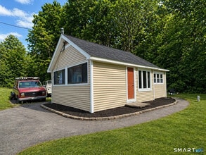 Building Photo - 103 Reynolds St