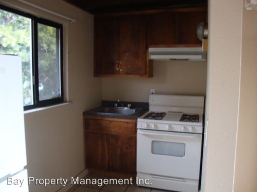 Building Photo - 430 Soledad St