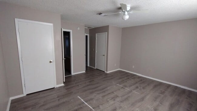 Foto del edificio - 4015 Apache Cir