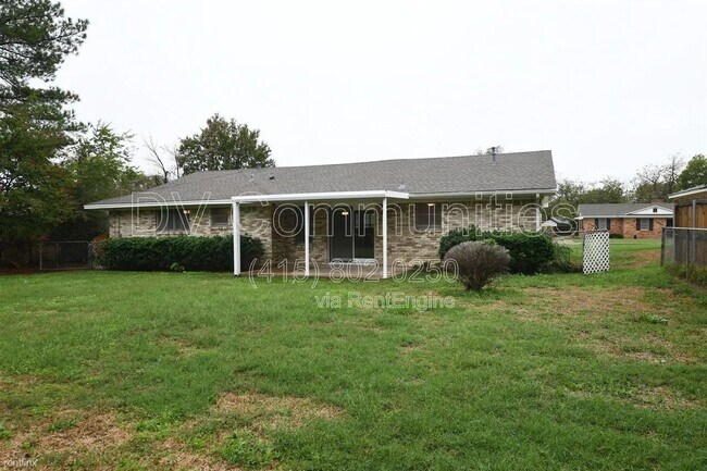 Building Photo - 1607 Anthony St