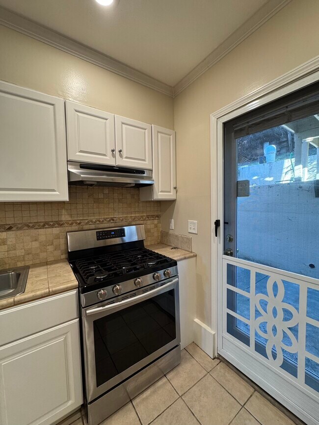 Foto del edificio - 2606 Harrison St