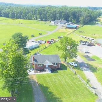 Foto del edificio - 43129 Lucketts Rd