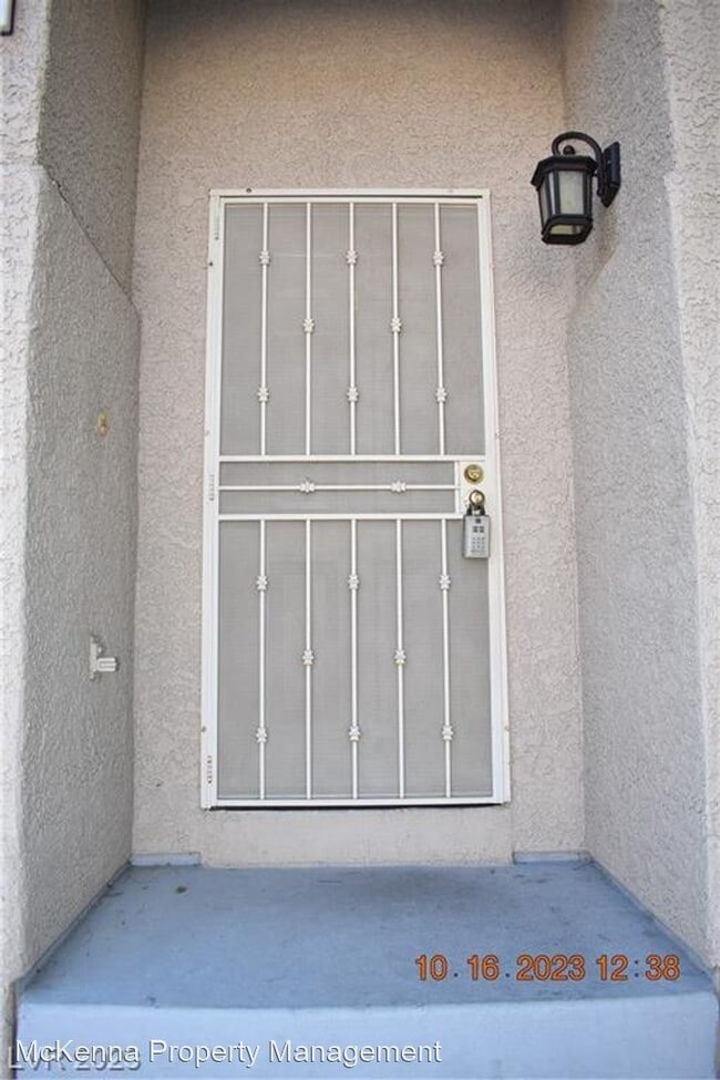 Foto del edificio - 2 br, 2.5 bath House - 2607 Country Maple ...