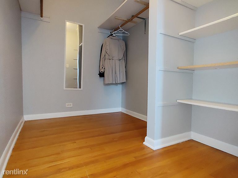 Foto principal - 4 br, 2.5 bath House - 2931 Greenleaf Ave