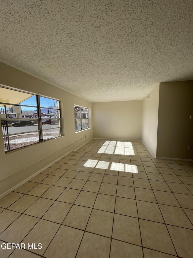 Building Photo - 4917 Ajax Ct