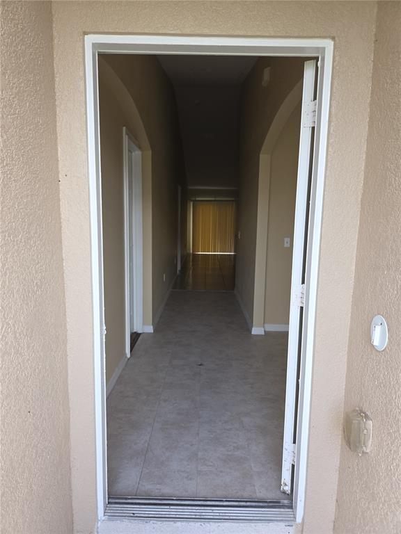 Building Photo - 8 Sawfish Ct