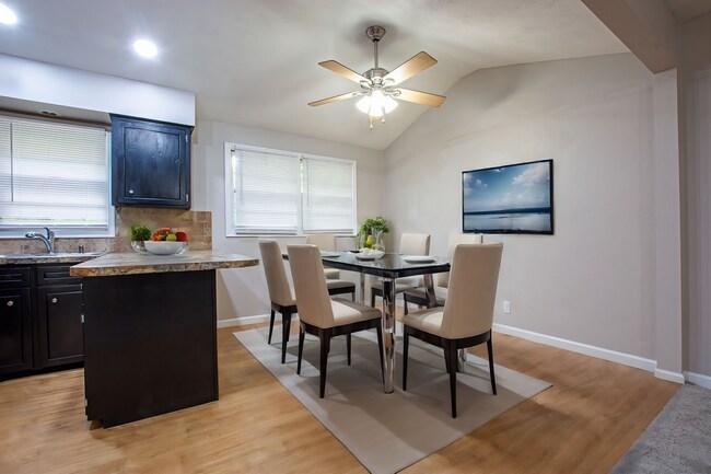 Foto del edificio - 3 Bedroom / 1.5 Bath in LaVista!!