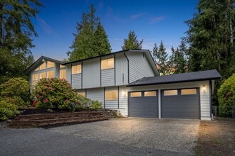 Building Photo - 5401 93rd Pl SW