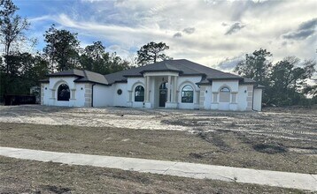 Building Photo - 5780 N Lena Dr