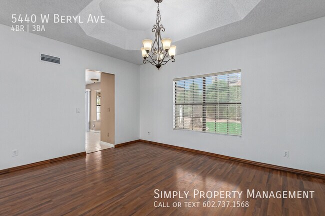 Building Photo - Beautiful 4 Bed 2.5 Bath Home with Pool!
