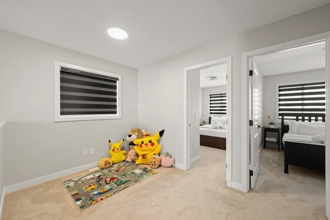 Building Photo - 1352 Siskin Wynd