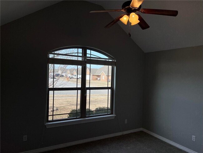 Foto del edificio - 1265 Arkansas Ln