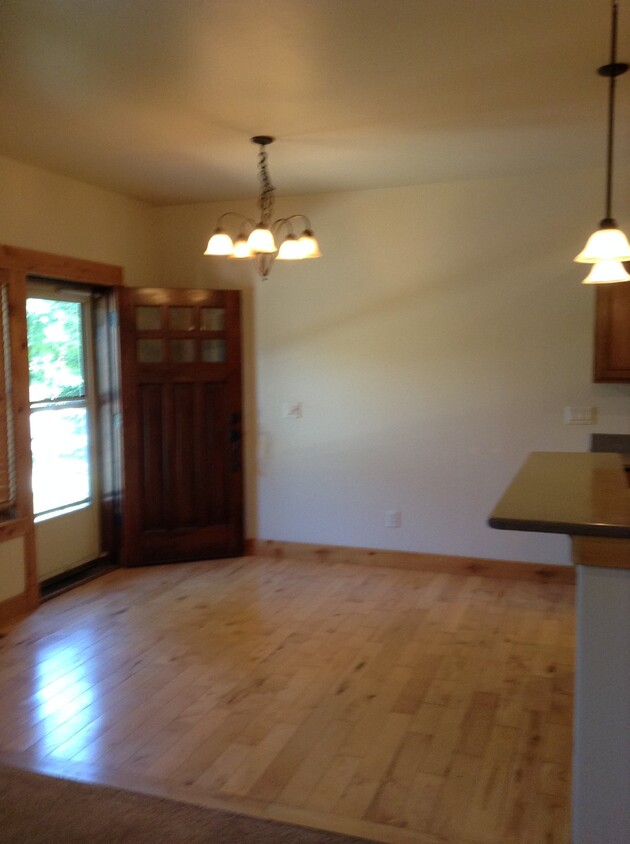 Foto principal - 3067 Fen Way