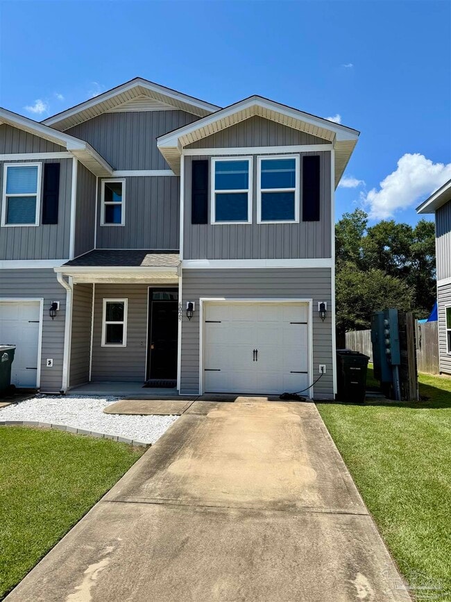 Building Photo - 6029 Royal Port Ct