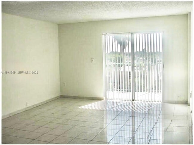 Foto del edificio - 14250 SW 62nd St