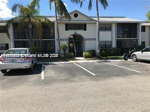 Foto del edificio - 911 NE 199th St