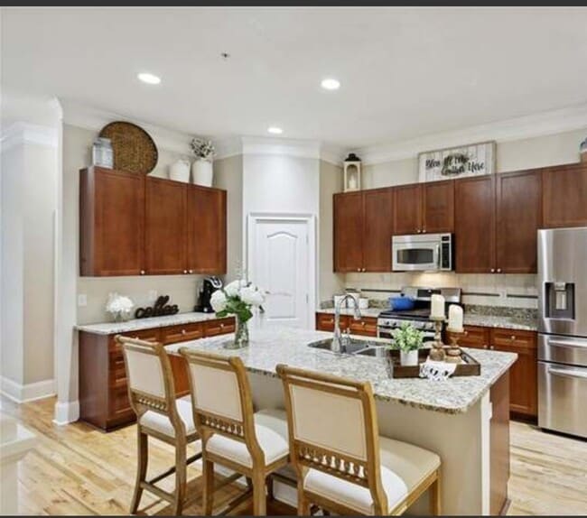 Kitchen - Open floor plan - 1553 Mosaic Way