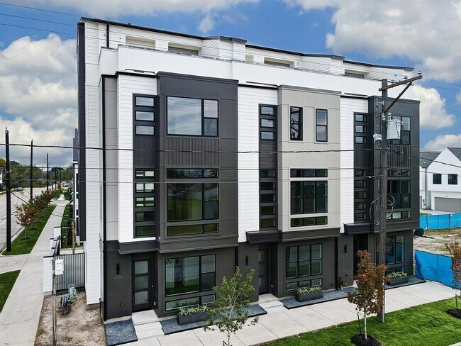 Foto del edificio - 2103 Emancipation Ave