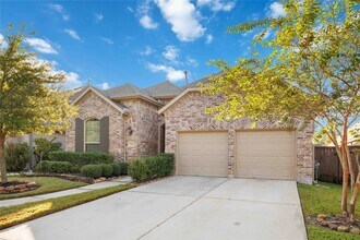 Building Photo - 12610 Woodbourne Forest Dr