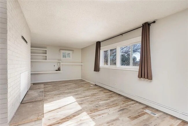 Building Photo - 9805 Rudio Rd