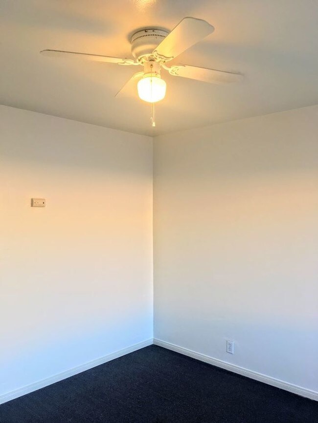 Building Photo - Studio in Lomita For Rent