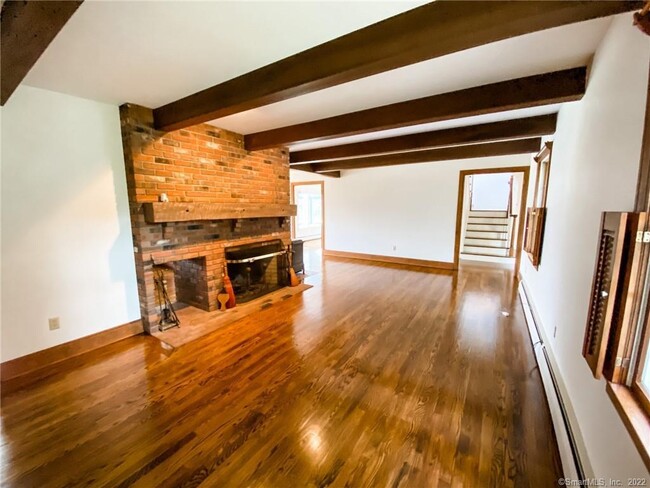 Building Photo - 73 Lyman Rd