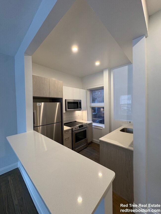 Photo - 19 Queensberry St Apartment