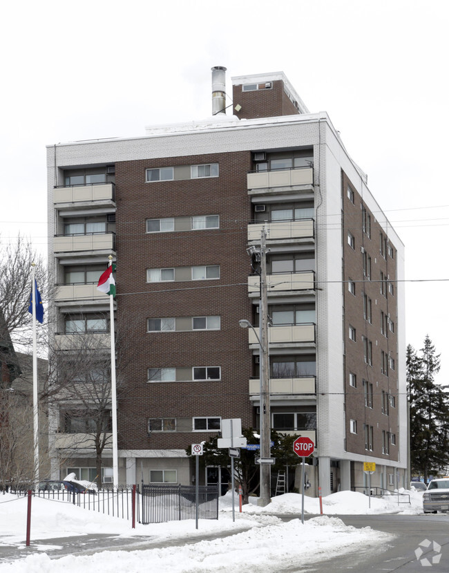 Photo du bâtiment - The Executive