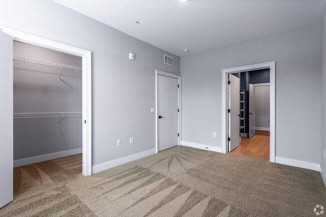 Interior Photo - The Frisbie