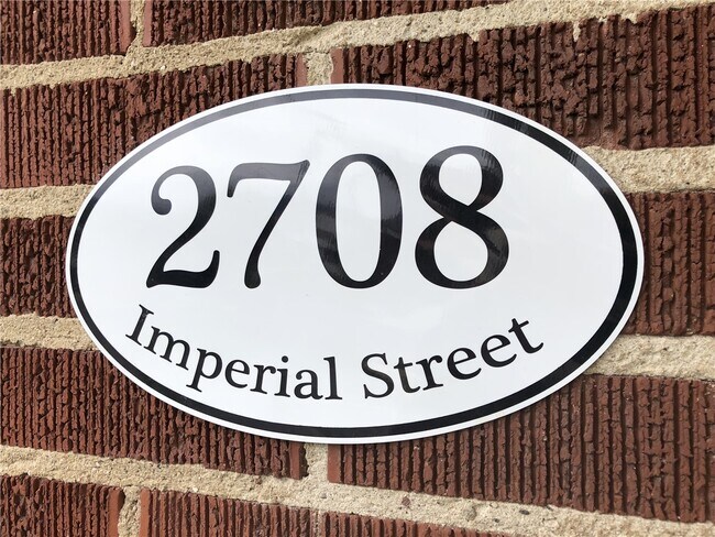 Foto del edificio - 2708 S Imperial St