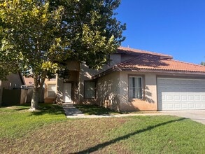 Building Photo - 25688 Pacato Rd
